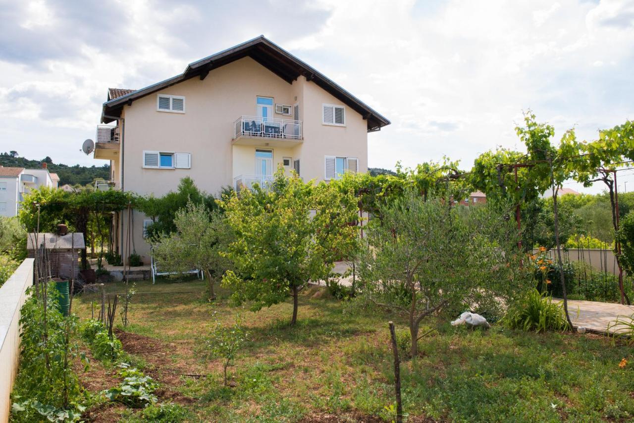 Apartment Dalmatien Raslina Exterior photo